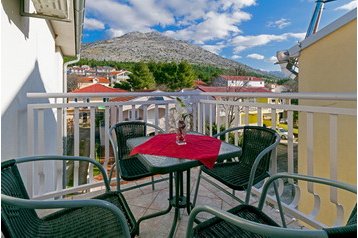 Croacia Byt Starigrad Paklenica, Exterior